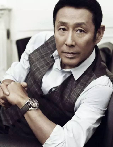 视频:快女广东挑战经典粤语歌 洪辰段林希拼歌拼人气_太阳成集团tyc7111cc(图2) 太阳成集团tyc7111cc